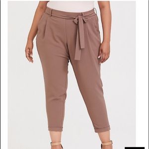 NWOT TORRID taupe crepe tie-front cigarette pant